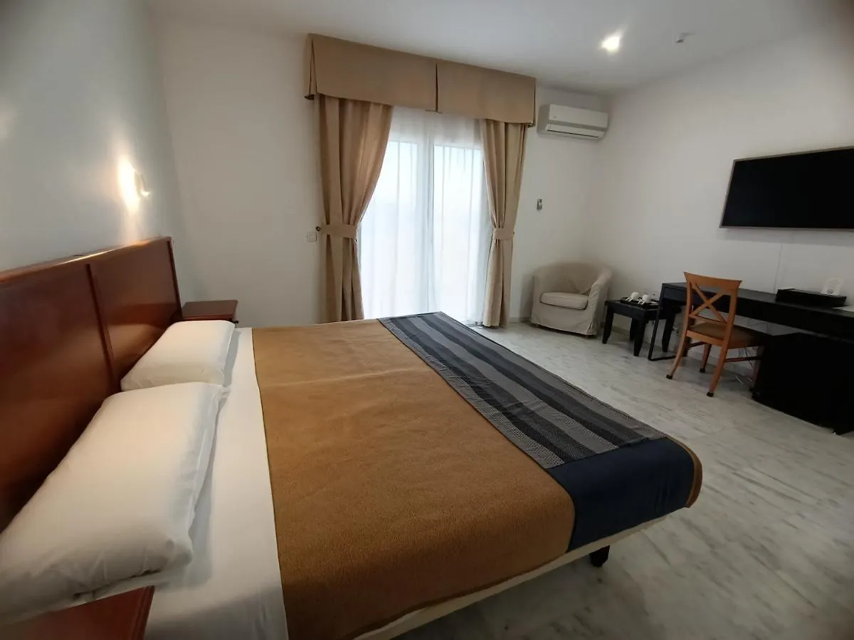 Hotel La Luna Blanca Torremolinos